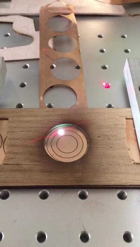 30W光纤打标机 0.3mm铜板切割