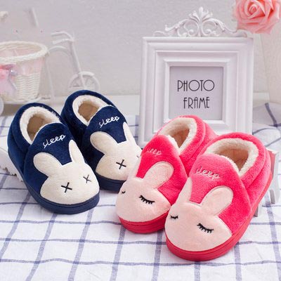 毛绒拖鞋激光加工样品图